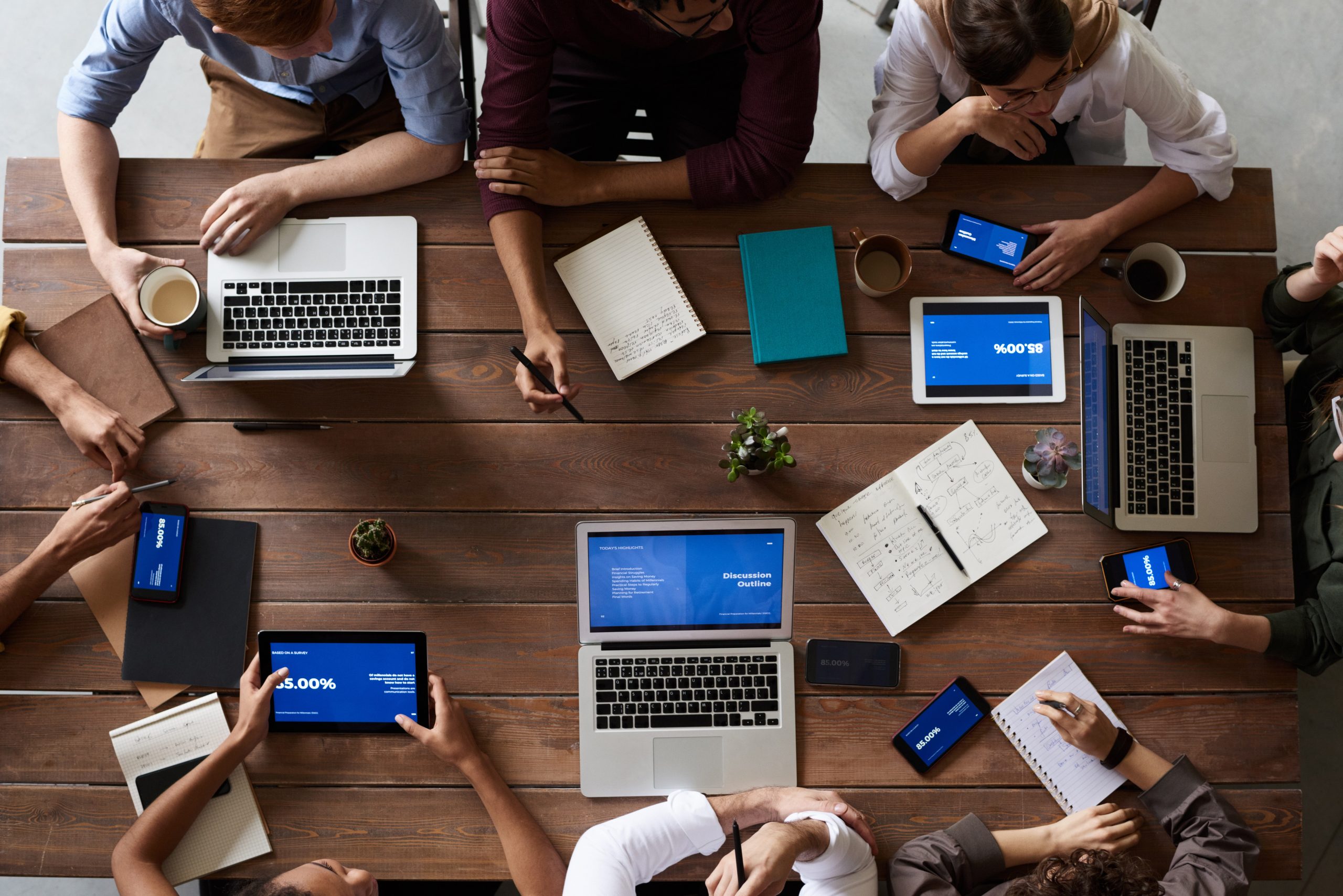 cách sử dụng phòng marketing thuê ngoài hiệu quả, agency bất động sản